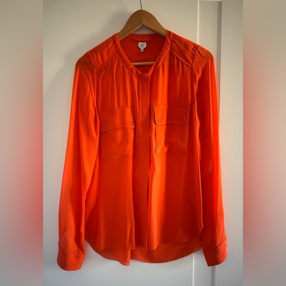 Wilfred Tops - Aritzia Wilfred Silk Blouse XS